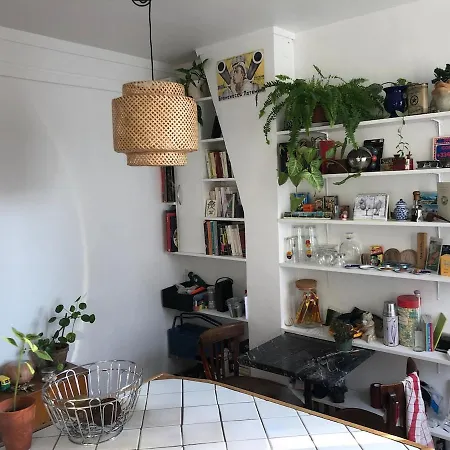 Very And Cosy In Belleville Apartment Paris