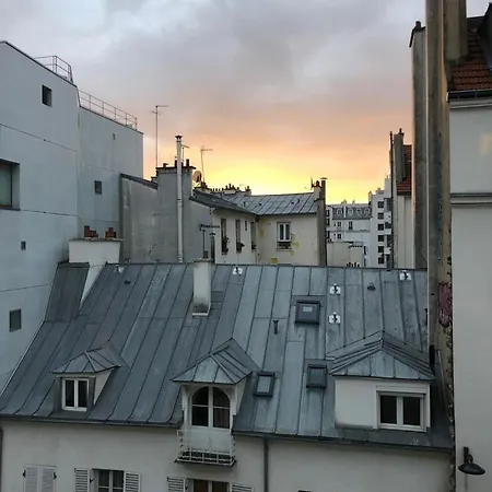 Very And Cosy In Belleville * Paris